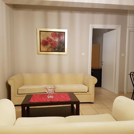 Toula'S Apartment Kavala Extérieur photo